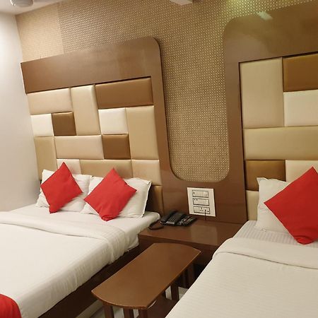 Hotel Gulf Mumbai  Buitenkant foto