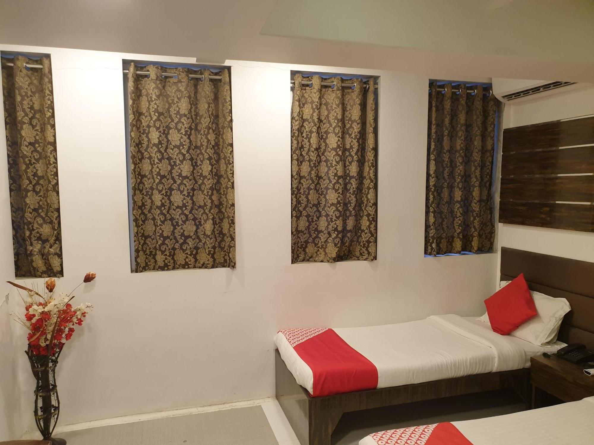 Hotel Gulf Mumbai  Buitenkant foto