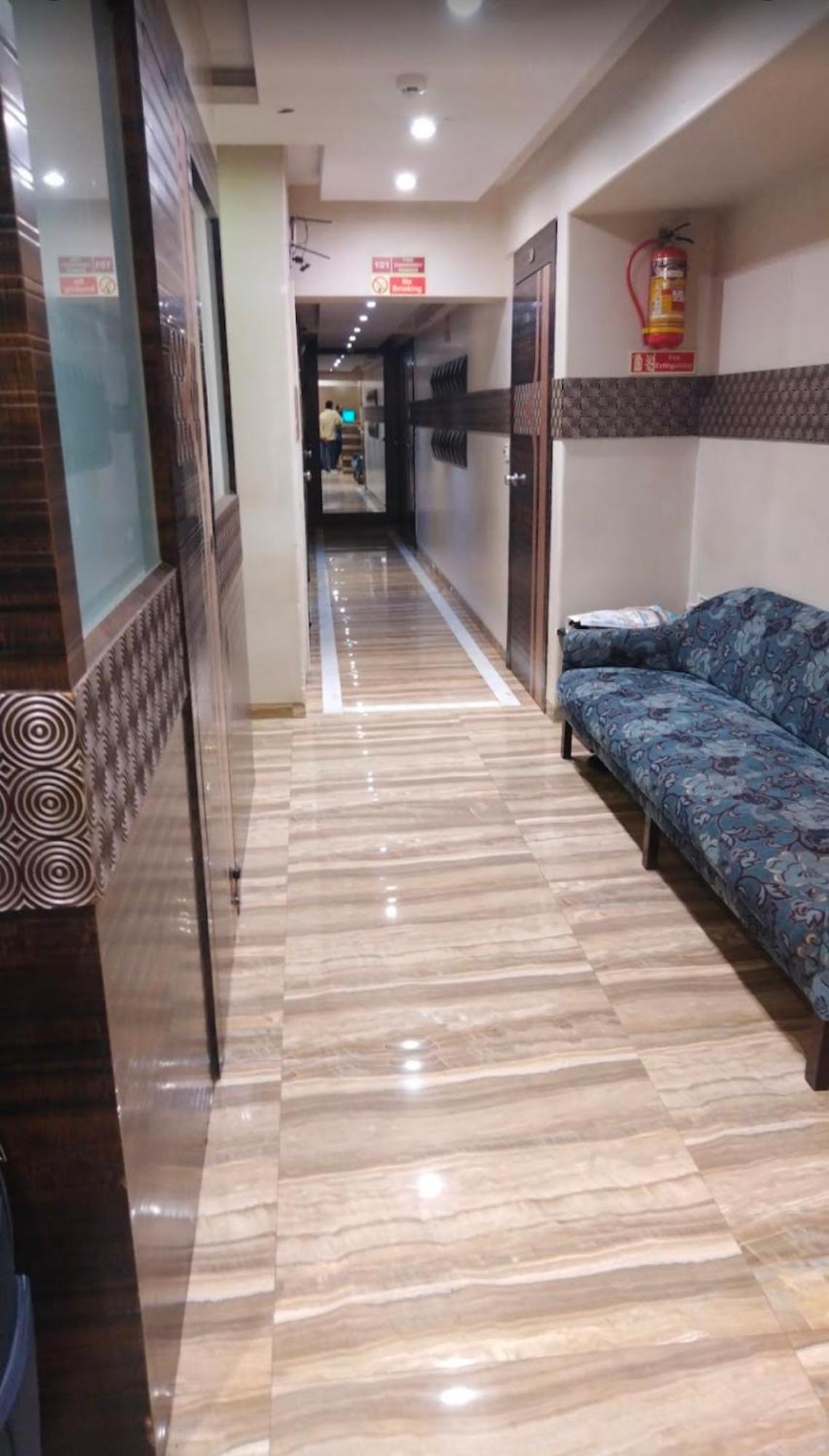 Hotel Gulf Mumbai  Buitenkant foto
